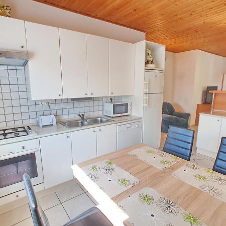 Krisztian Apartmanhaz Vonyarcvashegy Exteriér fotografie