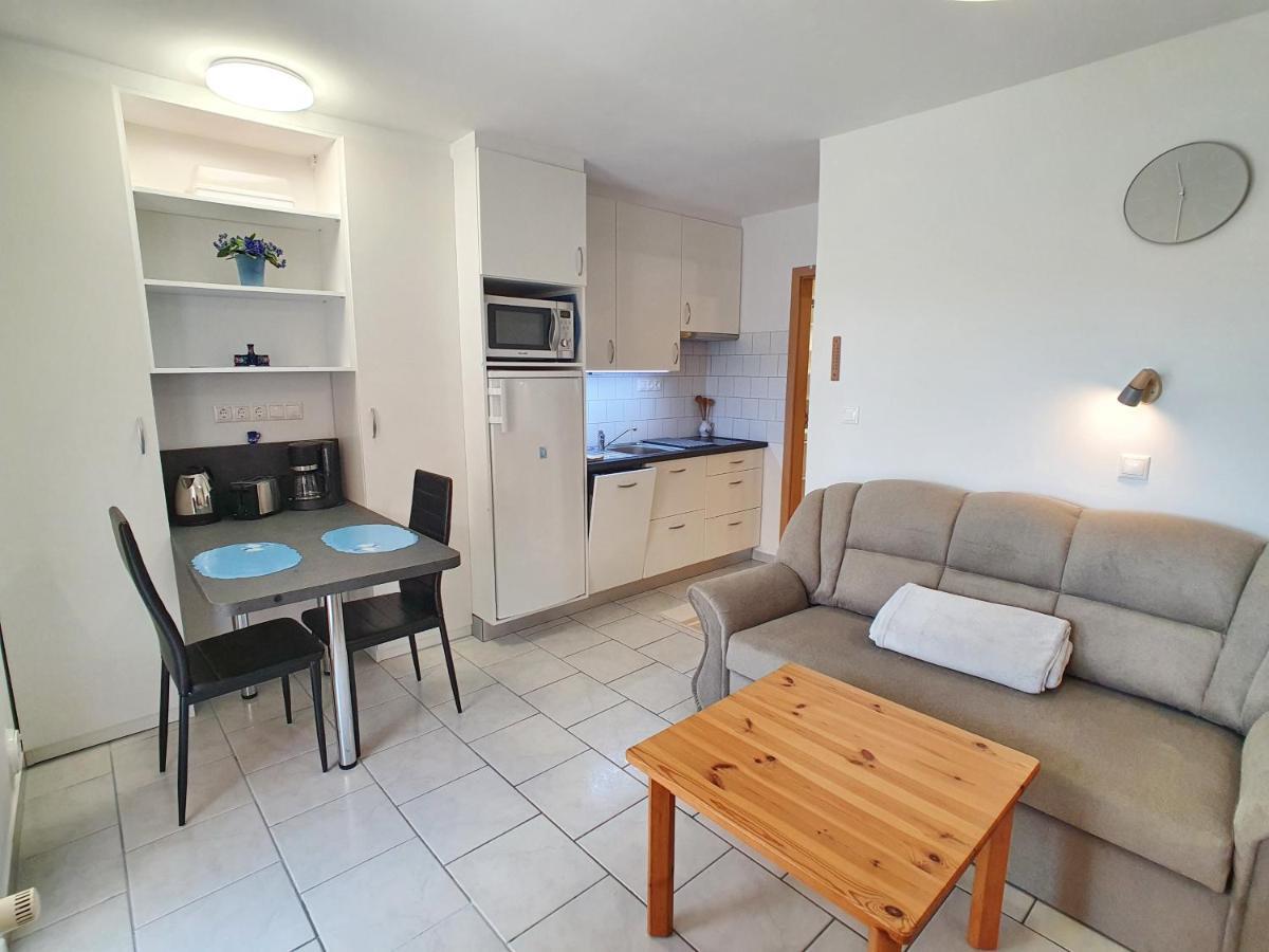 Krisztian Apartmanhaz Vonyarcvashegy Exteriér fotografie