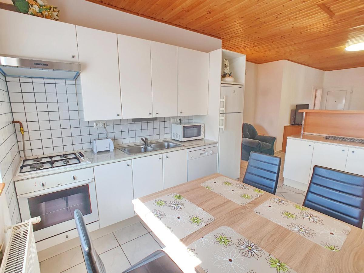 Krisztian Apartmanhaz Vonyarcvashegy Exteriér fotografie