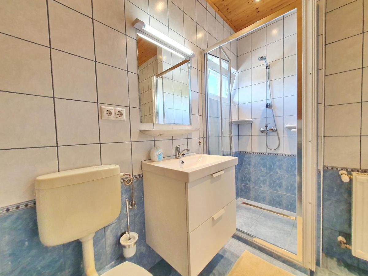 Krisztian Apartmanhaz Vonyarcvashegy Exteriér fotografie