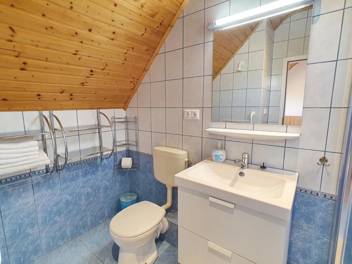 Krisztian Apartmanhaz Vonyarcvashegy Exteriér fotografie